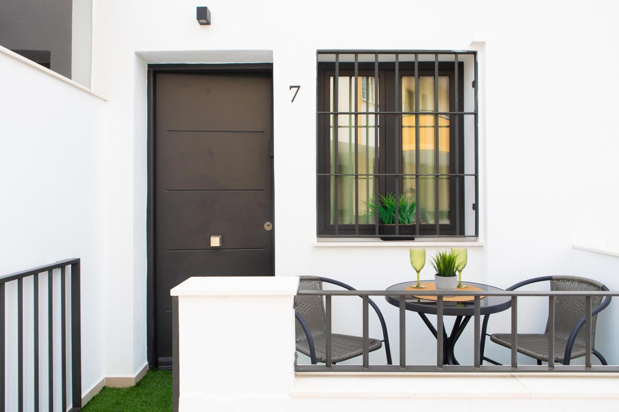 Boutique Rooms Playa Burriana Nerja Ngoại thất bức ảnh