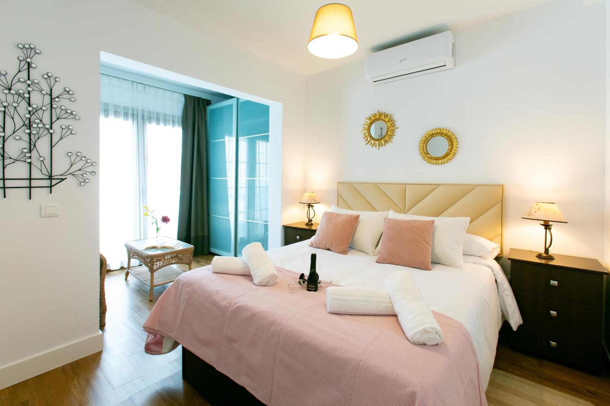 Boutique Rooms Playa Burriana Nerja Ngoại thất bức ảnh