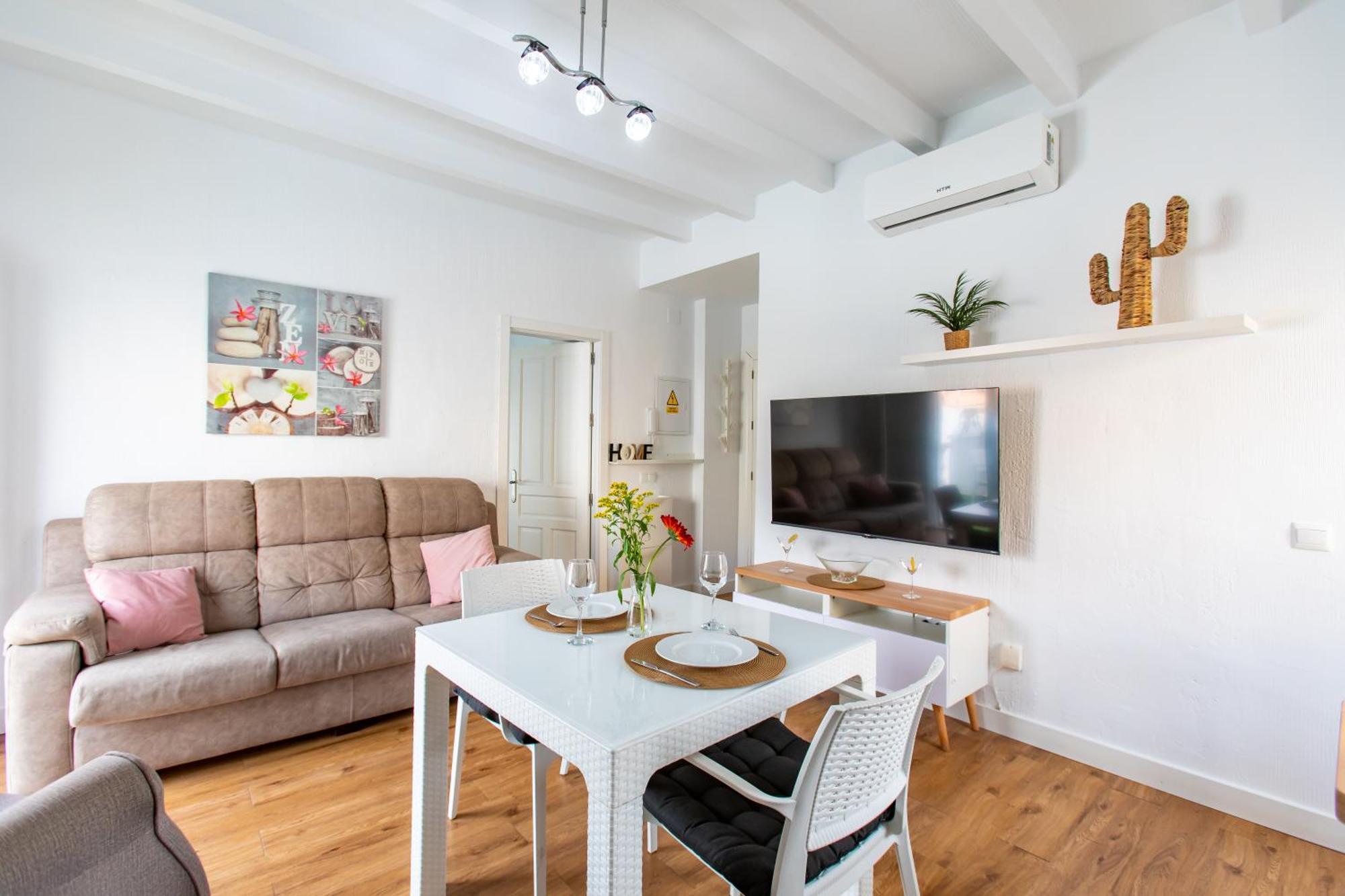 Boutique Rooms Playa Burriana Nerja Ngoại thất bức ảnh